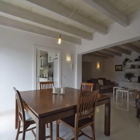 Casa Luminosa Holiday home *